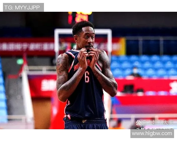 马尚布鲁克斯：从篮球场上的明星到生活中的传奇故事